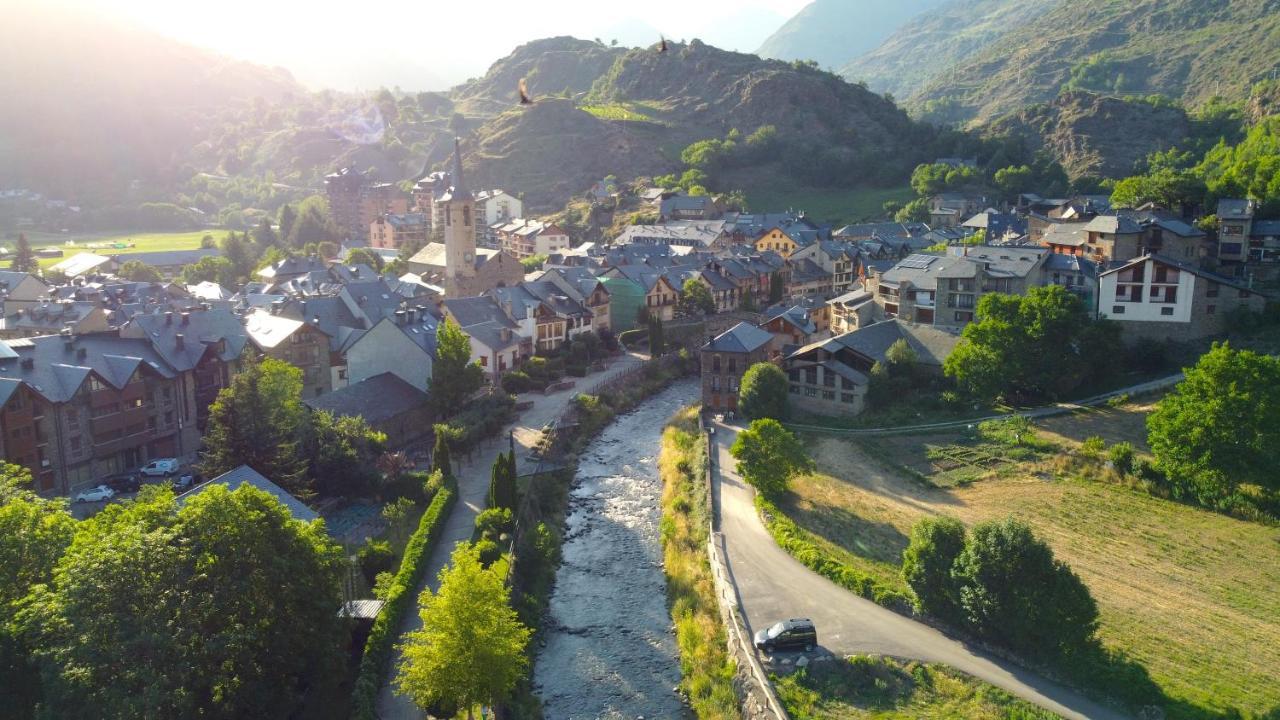 Apartament Comfortable Amb Vistes I Centric By Rural D'Aneu 에스테리 다네우 외부 사진